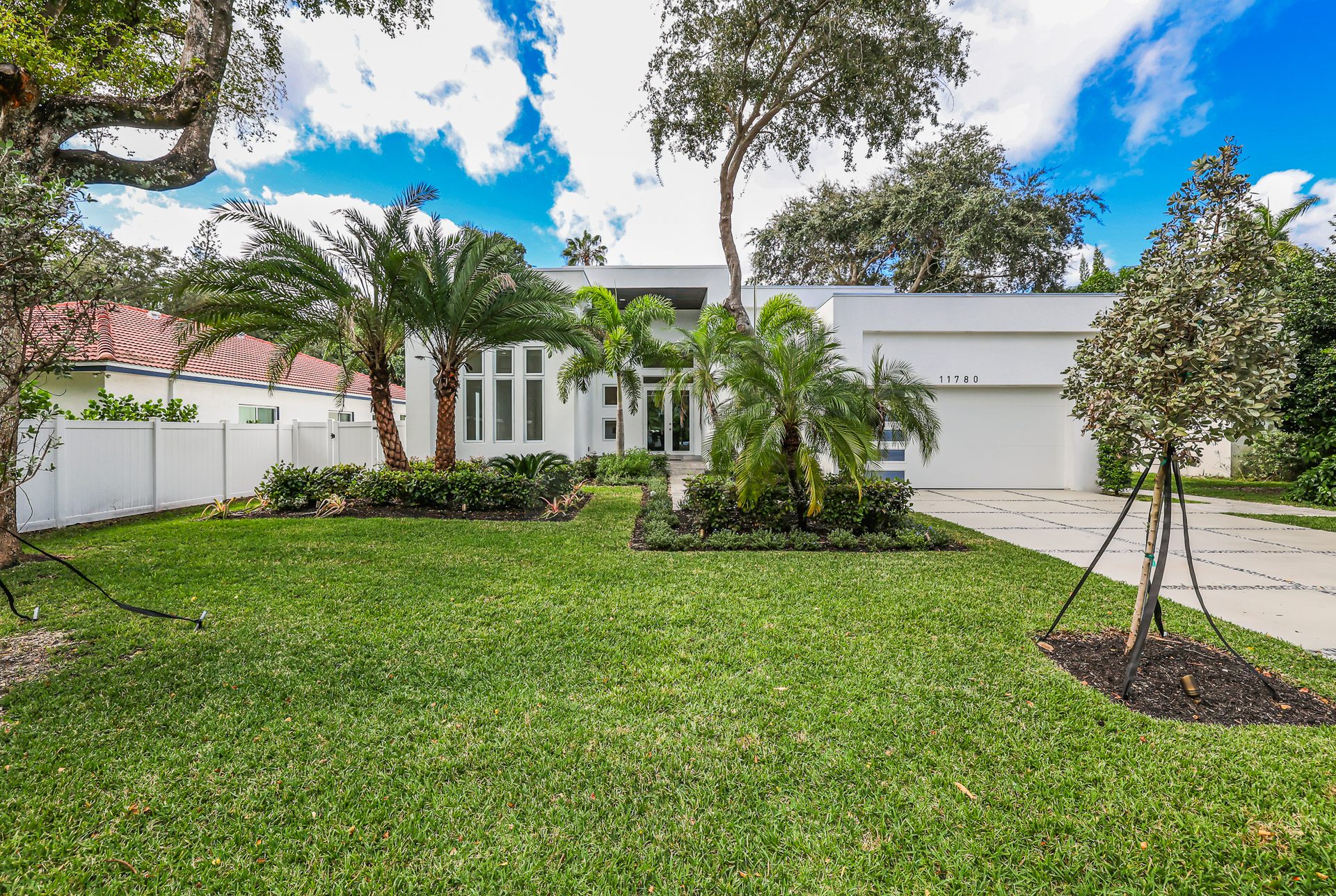 11780 NE 8th Ave photo 17