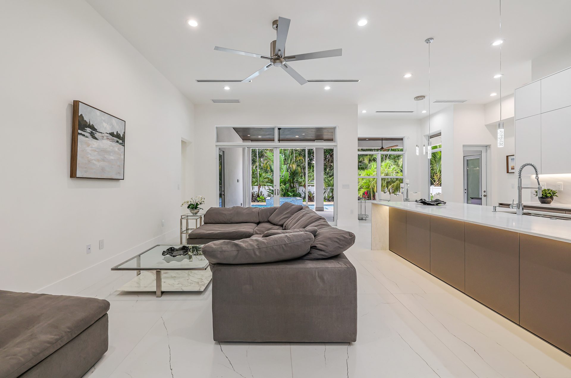 11780 NE 8th Ave photo 23