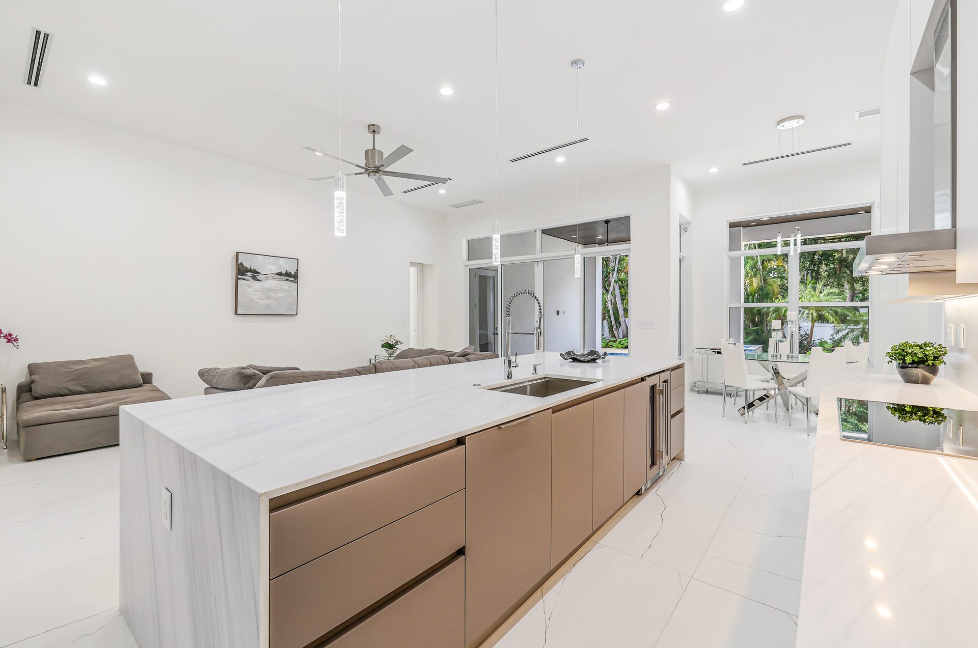 11780 NE 8th Ave photo 31