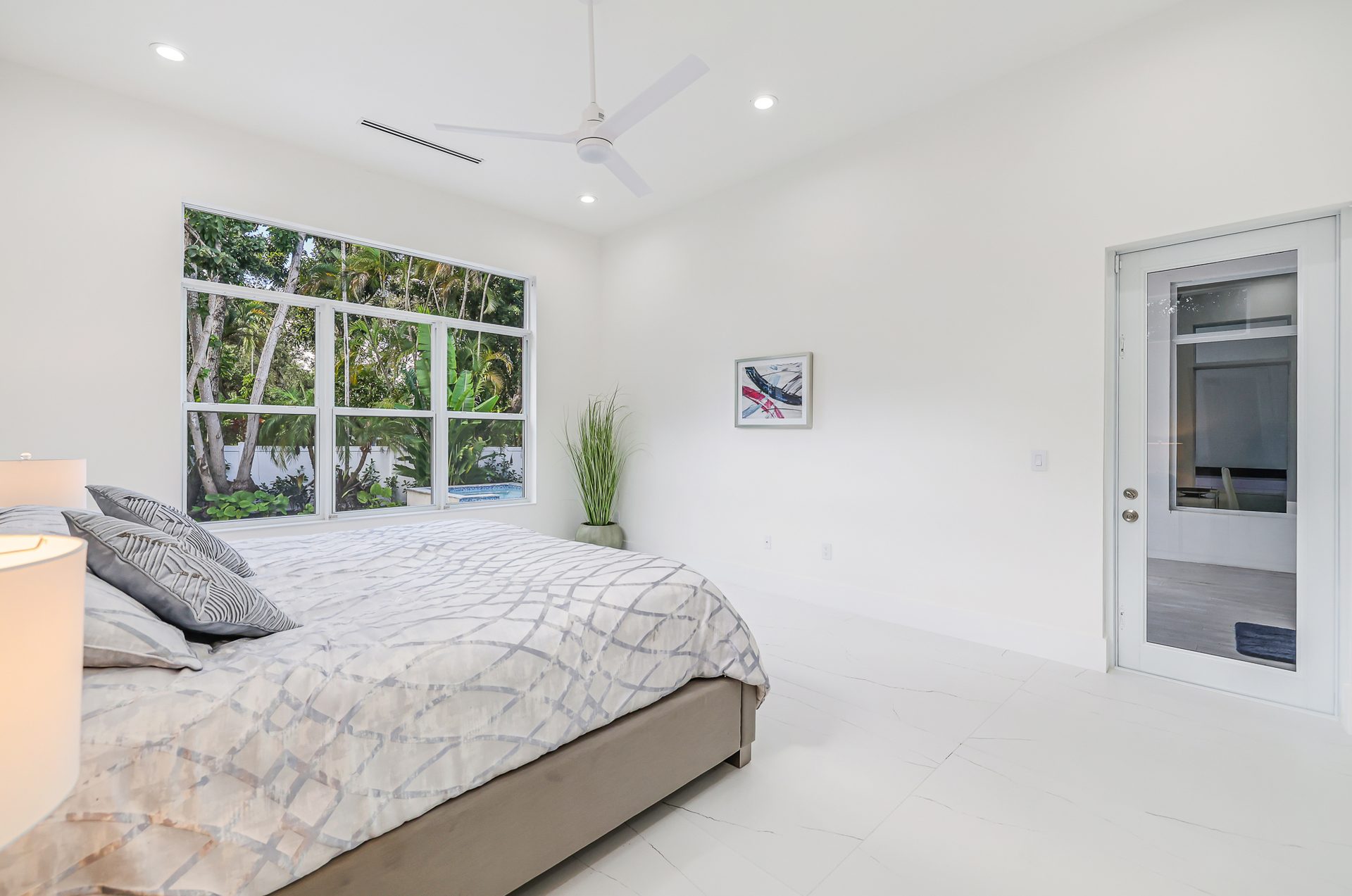 11780 NE 8th Ave photo 37