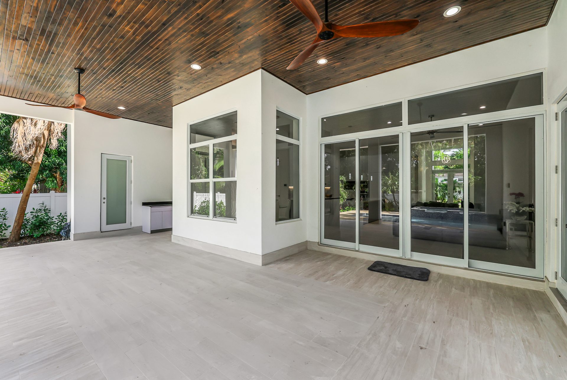 11780 NE 8th Ave photo 59