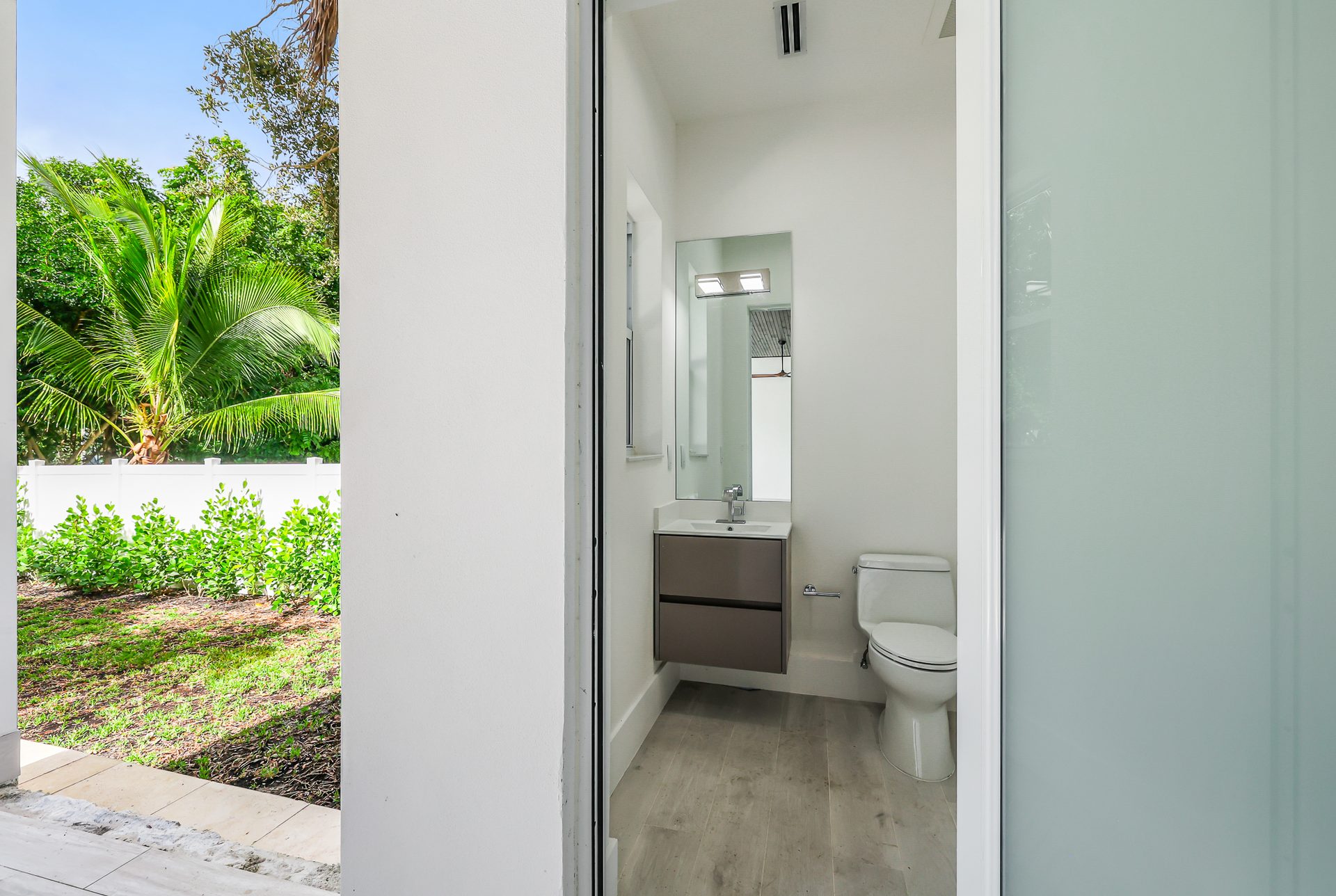 11780 NE 8th Ave photo 61