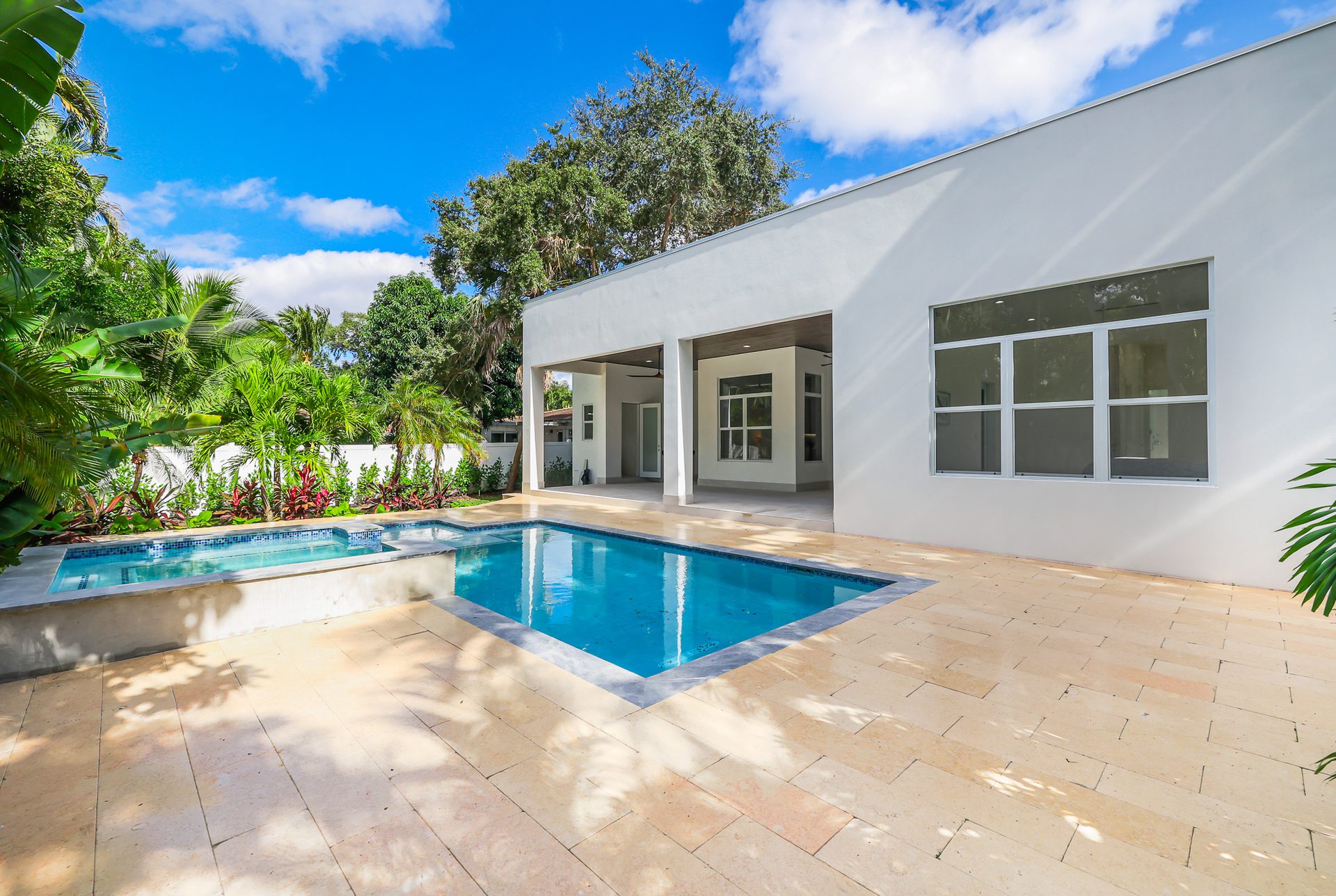 11780 NE 8th Ave photo 67